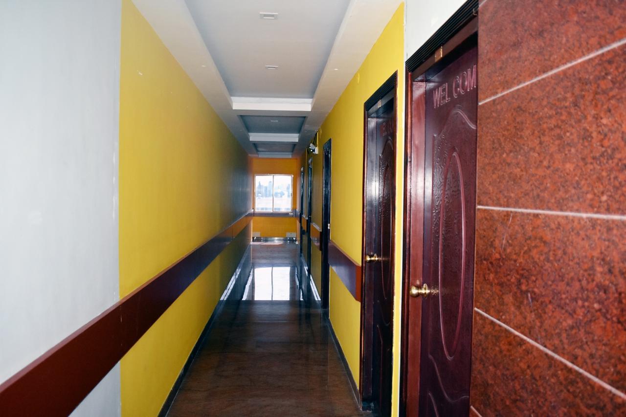Hotel Apple Park Inn Tiruchirappalli Dış mekan fotoğraf