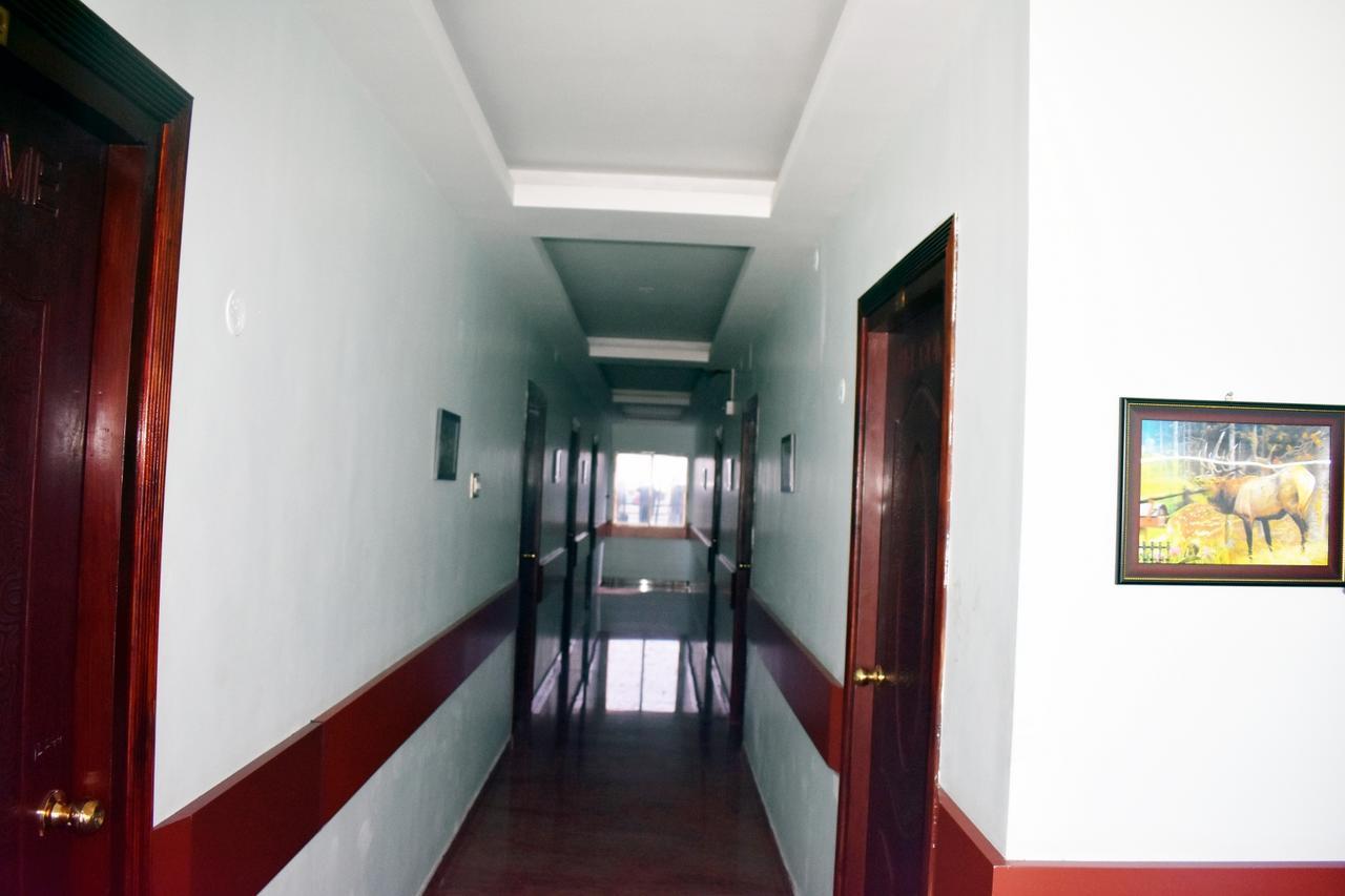 Hotel Apple Park Inn Tiruchirappalli Dış mekan fotoğraf